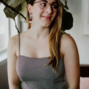 Meet your Posher, Yasmine